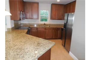 630 SE 15th St, Fort Lauderdale, FL 33316, Sold 04/21/16