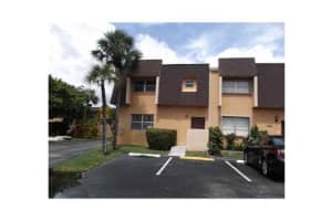 5667 Blueberry Ct, Lauderhill, FL 33313, Sold 11/27/15