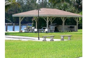 230 N Federal Hwy, Deerfield Beach, FL 33441, Sold 12/04/15