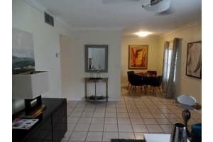 815 NE 28th St, Wilton Manors, FL 33334, Sold 06/29/16