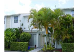 805 Crystal Lake Dr, Pompano Beach, FL 33064, Sold 02/10/16