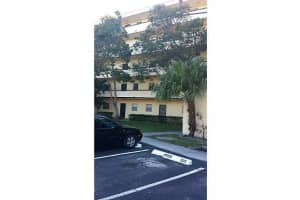 4111 Stirling Rd, Davie, FL 33314, Sold 10/29/15