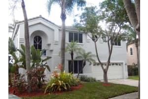 2621 Regalia Way, Hollywood, FL 33026, Sold 11/23/15