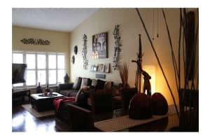 3883 NW 77th Ave, Lauderhill, FL 33351, Sold 12/08/15