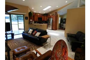 1800 W Oak Knoll Cir, Davie, FL 33324, Sold 12/03/15