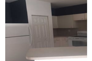 8209 Santa Monica Terrace, Tamarac, FL 33321, Sold 01/22/16