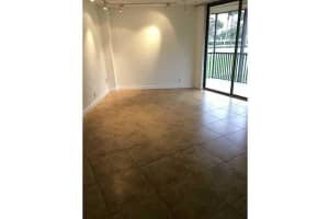 3101 N Country Club Dr, Aventura, FL 33180, Sold 05/25/16