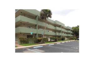 6075 N Sabal Palm Blvd, Tamarac, FL 33319, Sold 11/30/15