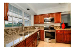 1431 S Ocean Blvd, Pompano Beach, FL 33062, Sold 01/28/16