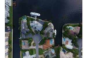 788 NE 39th St, Boca Raton, FL 33431, Sold 12/30/15