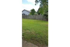 10932 NW 29th Ct, Sunrise, FL 33322, Sold 12/18/15