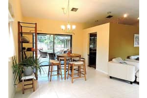7005 NW 5th Ave, Boca Raton, FL 33487, Sold 12/29/15