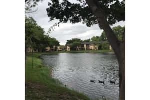 9236 NW 1st St, Pembroke Pines, FL 33024, Sold 12/18/15
