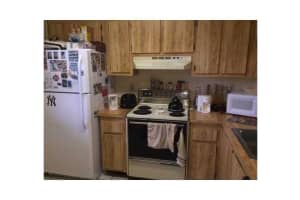9236 NW 1st St, Pembroke Pines, FL 33024, Sold 12/18/15