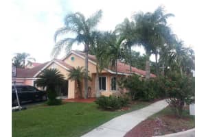 10101 NW 5th St, Plantation, FL 33324, Sold 03/02/16
