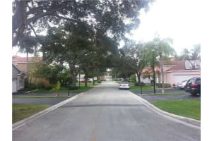 10101 NW 5th St, Plantation, FL 33324, Sold 03/02/16