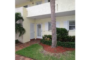 3605 NE 32nd Ave #101a, Fort Lauderdale, FL 33308, Sold 02/01/16