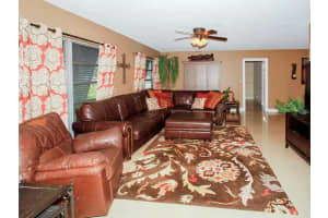 13434 NW 10th St, Sunrise, FL 33323, Sold 12/21/15