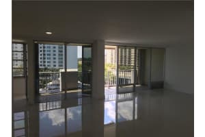 2800 E Sunrise Blvd #8b, Fort Lauderdale, FL 33304, Sold 10/12/16