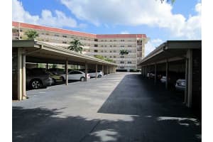 400 N Federal Hwy, Deerfield Beach, FL 33441, Sold 12/11/15