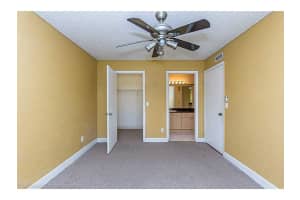 228 SW 83rd Way, Pembroke Pines, FL 33025, Sold 11/20/15