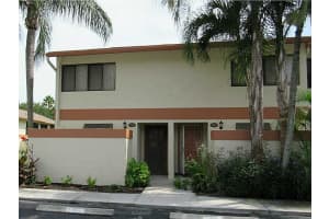 7040 SW 42nd Ct, Davie, FL 33314, Sold 01/21/16