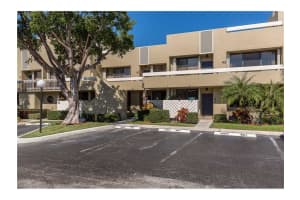 1100 SE 5th Ct, Pompano Beach, FL 33060, Sold 11/18/16