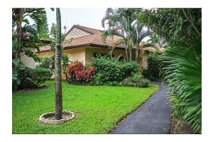 7521 SW 26th Ct, Davie, FL 33314, Sold 12/09/15