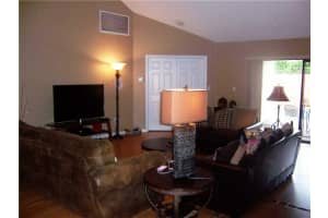 11761 SW 9th Ct, Pembroke Pines, FL 33025, Sold 03/01/16