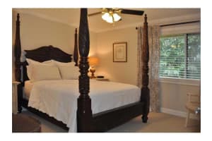 358 City View Dr, Fort Lauderdale, FL 33311, Sold 04/18/16