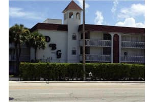 1040 SE 4th Ave, Deerfield Beach, FL 33441, Sold 03/31/16