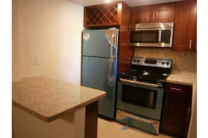 1040 SE 4th Ave, Deerfield Beach, FL 33441, Sold 03/31/16