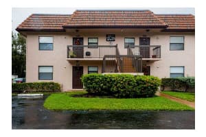 10329 NW 11th St, Pembroke Pines, FL 33026, Sold 03/15/16