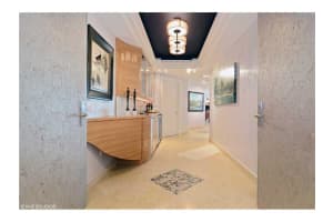 2845 NE 9th St, Fort Lauderdale, FL 33304, Sold 07/11/16