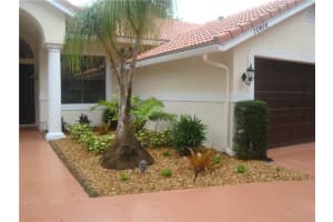 10416 NW 6th St, Coral Springs, FL 33071, Sold 02/08/16