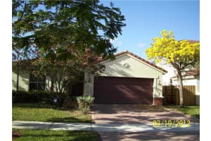 2015 NE 6th Ct, Homestead, FL 33033, Sold 04/27/16