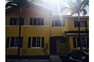 6006 SW 19th Pl, North Lauderdale, FL 33068, Sold 04/22/16