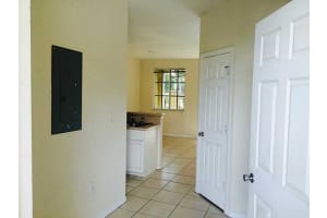 6006 SW 19th Pl, North Lauderdale, FL 33068, Sold 04/22/16