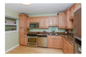 5100 Bayview Dr, Fort Lauderdale, FL 33308, Sold 04/07/17