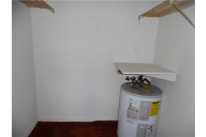 3105 Oakland Shores Dr J212, Oakland Park, FL 33309, Sold 02/19/16