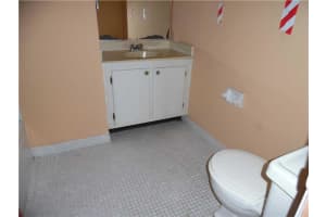 3105 Oakland Shores Dr J212, Oakland Park, FL 33309, Sold 02/19/16