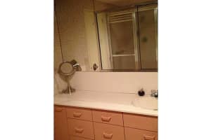 5255 Collins Ave #5b, Miami, FL 33140, Sold 03/31/16