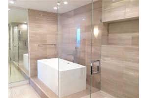 665 NE 25th St # Phii01, Miami, FL 33137, Sold 04/15/16