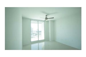315 NE 3rd Ave, Fort Lauderdale, FL 33301, Sold 02/12/16