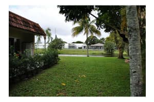 10772 La Placida Dr, Coral Springs, FL 33065, Sold 02/26/16