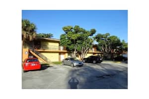 4194 Lakeside Dr, Tamarac, FL 33319, Sold 01/22/16