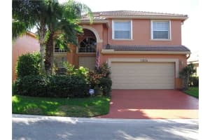 11576 NW 5th St, Coral Springs, FL 33071, Sold 02/12/16