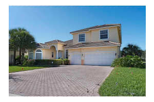 7147 Pinecreek Ln, Coconut Creek, FL 33073, Sold 02/24/16