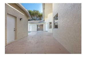 7382 NW 58th Way, Parkland, FL 33067, Sold 03/18/16