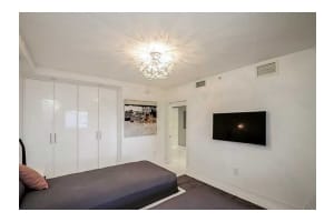 Les Plicans, 18260 N Bay Rd, Sunny Isles Beach, FL 33160, Sold 01/27/16